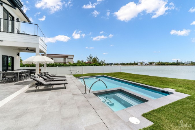 AUBURN BAY 3, CANAL FRONT HOME