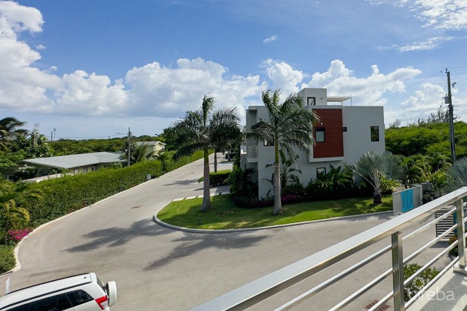 4 BED PLUS DEN TOWNHOUSE IN WEST BAY