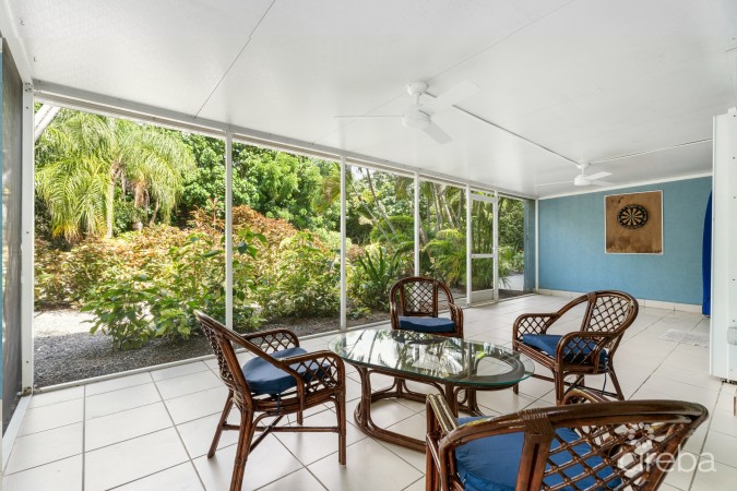 MYSTIC RETREAT 16, GEORGE TOWN CONDO