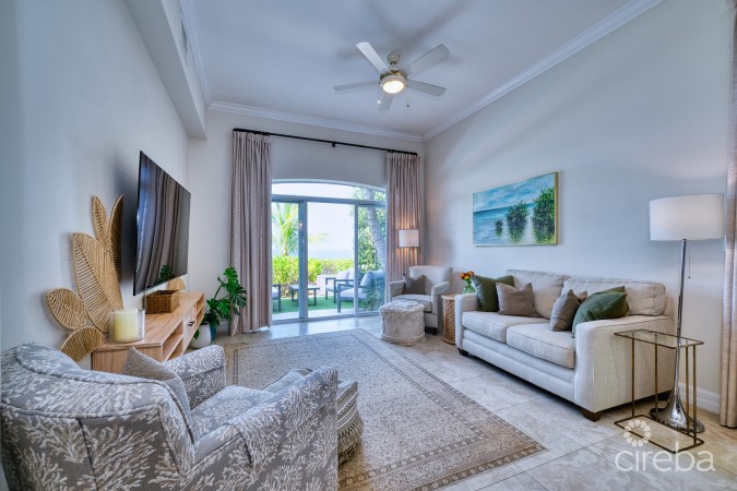 OCEANFRONT CORNER UNIT- HARBOUR POINT VILLA #5