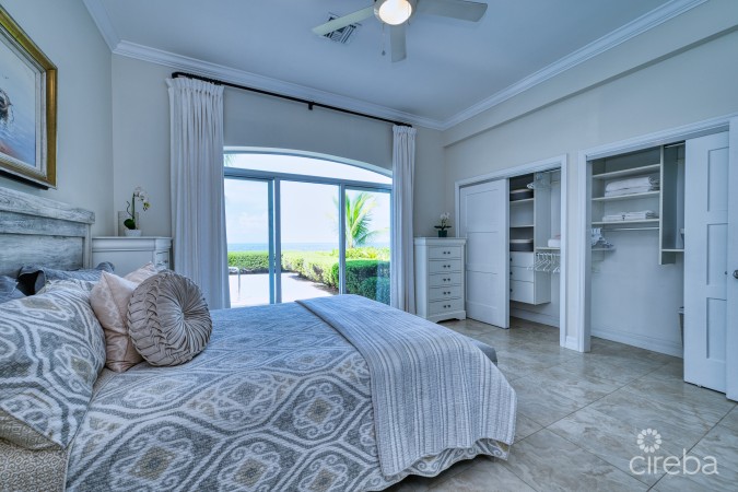 OCEANFRONT CORNER UNIT- HARBOUR POINT VILLA #5