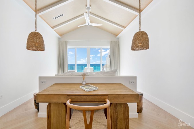 4 BED PENTHOUSE SEVEN MILE BEACH MANDALAY