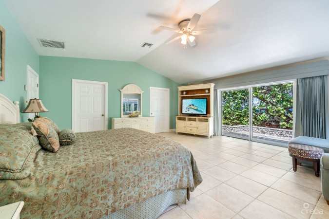 541 OLD ROBIN ROAD