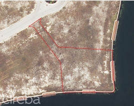LARGE HARBOUR REACH LOT