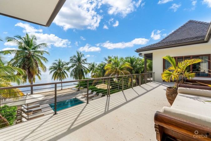 KEMPA KAI, BEACHFRONT HOME