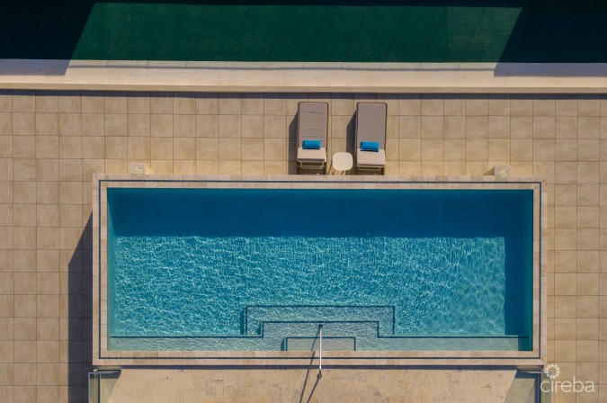 STYLISH 1 BED AT HARBOUR WALK