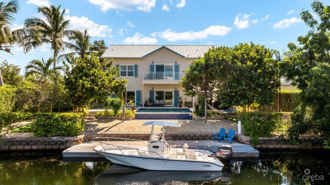 BIMINI DRIVE  - GRAND HARBOUR | EXCLUSIVE 5-BED WATERFRONT HOME