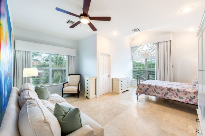 BIMINI DRIVE  - GRAND HARBOUR | EXCLUSIVE 5-BED WATERFRONT HOME
