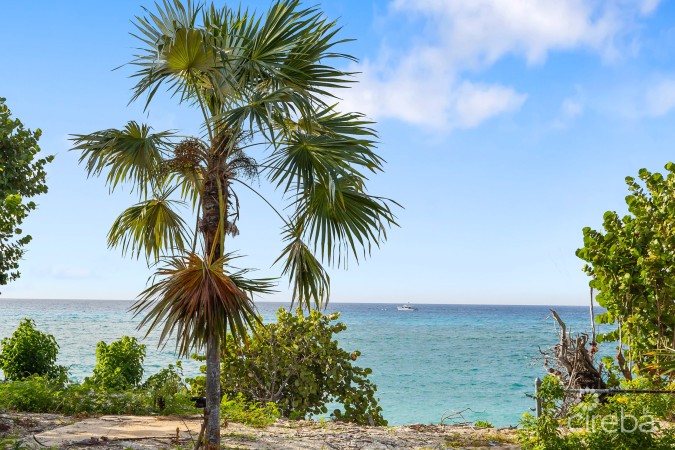 BOGGY SAND ROAD RESIDENTIAL PROPERTY ON .40 ACRE (ACROSS FROM BEACH)