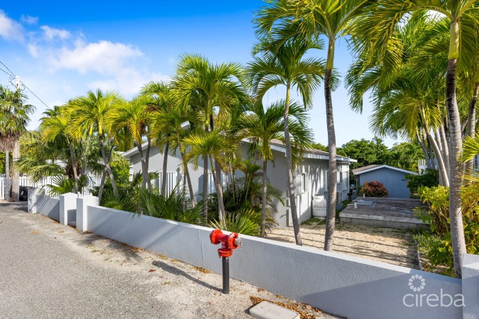 BOGGY SAND ROAD RESIDENTIAL PROPERTY ON .40 ACRE (ACROSS FROM BEACH)