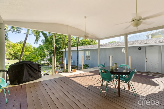 BOGGY SAND ROAD RESIDENTIAL PROPERTY ON .40 ACRE (ACROSS FROM BEACH)