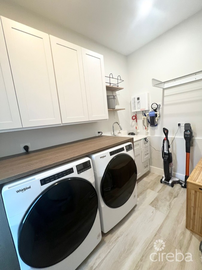 MODERN DUPLEX 3 BED ABBEY VILLAS