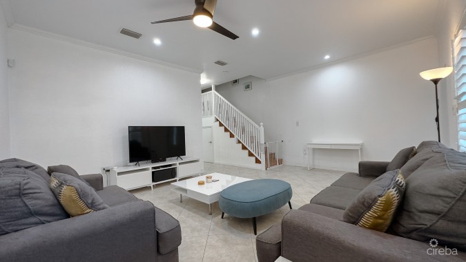 3 BED/DEN TOWNHOUSE PALMETTO GRAND PROSPECT