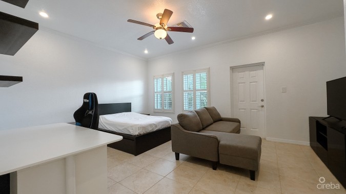 3 BED/DEN TOWNHOUSE PALMETTO GRAND PROSPECT