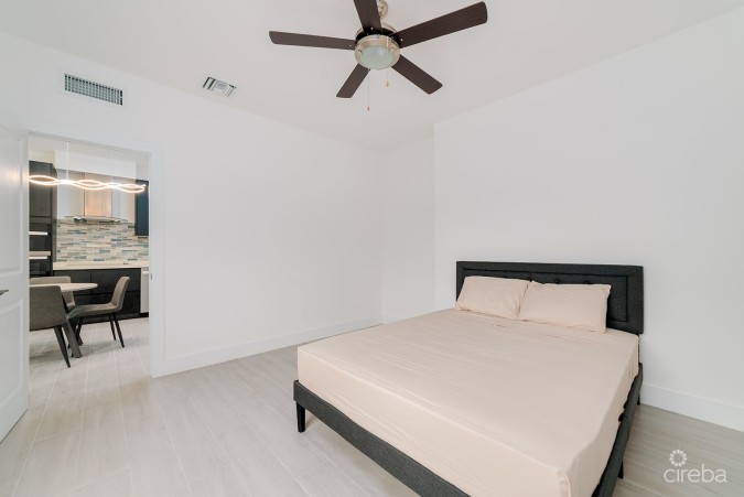 2 BEDROOM CONDO IN YARL