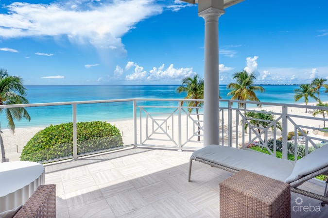 THE PINNACLE VILLA 30 & GARAGE