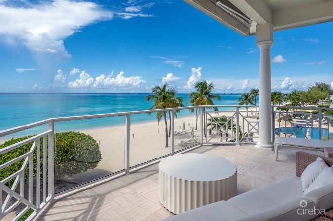 THE PINNACLE VILLA 30 & GARAGE