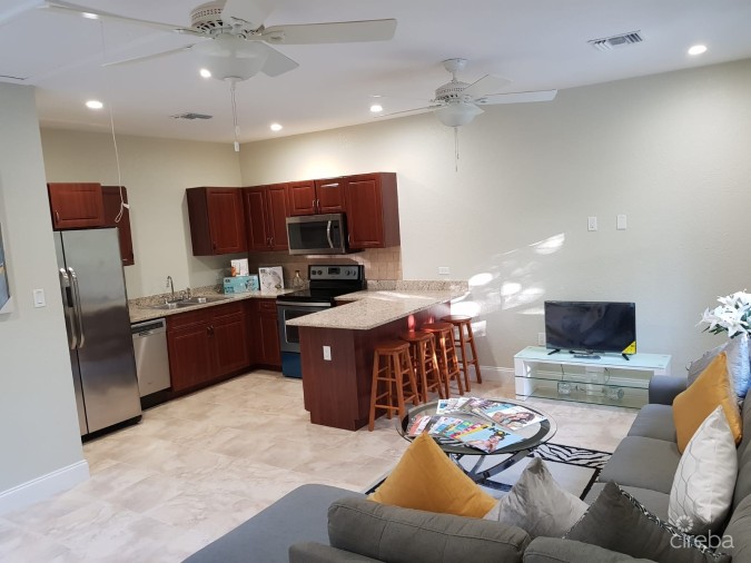 THE THATCH AT FRANK SOUND