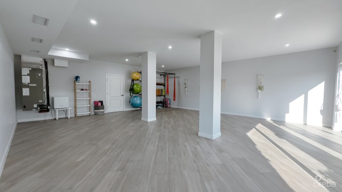 4 BED ARVIA CANAL FRONT