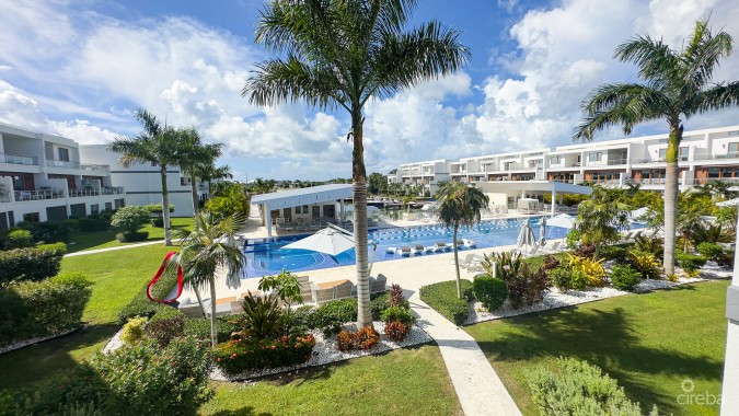 4 BED ARVIA CANAL FRONT