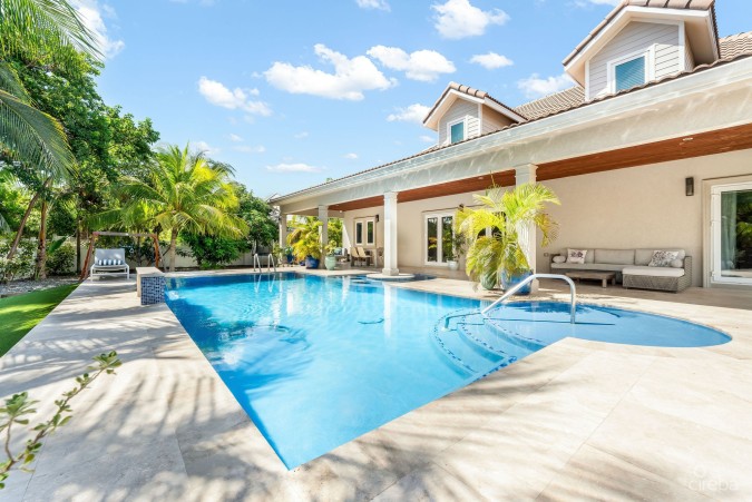 51 CAPTAIN TEMPLE DRIVE - THE PERFECT FAMILY HOME