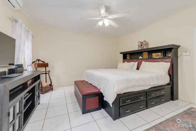 WEST BAY SINGLE FAMILY HOME ON 0.3 ACRE LOT