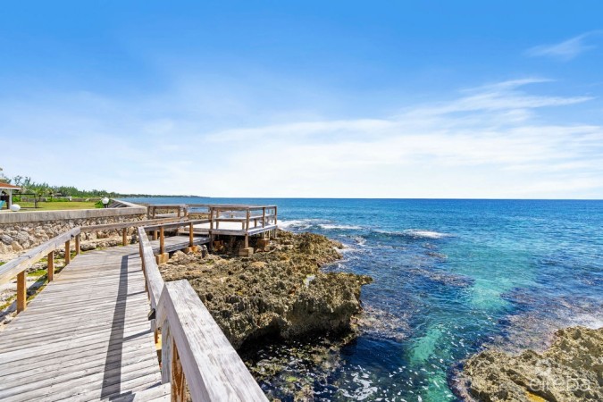 OCEAN CLUB WATERFRONT UNIT 2BED 2BATH