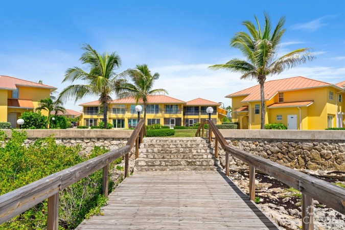 OCEAN CLUB WATERFRONT UNIT 2BED 2BATH