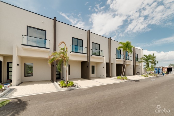 PRIVE FULLY UPGRADED 2B/2.5B UNIT - CASH BACK AT CLOSING!