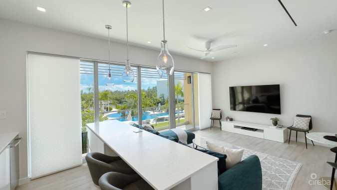 ONE CANAL POINT - SEVEN MILE BEACH