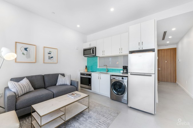 HARBOUR WALK RESIDENCES | CHIC 1-BED