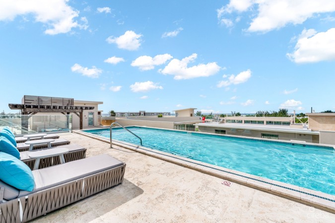 HARBOUR WALK RESIDENCES | CHIC 1-BED