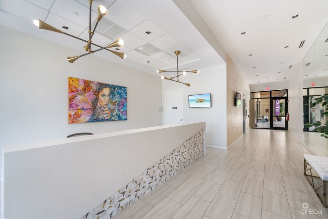 HARBOUR WALK RESIDENCES | CHIC 1-BED