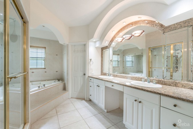 75 MIDSUMMER DRIVE SINGLE FAMILY HOME