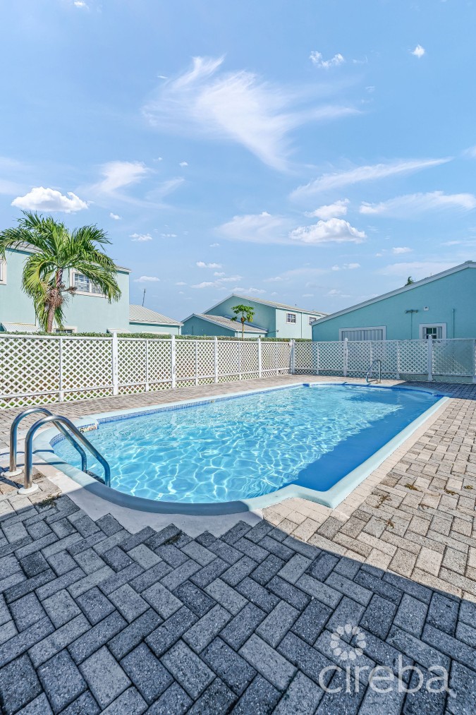 SPRINGFIELD COURTS - 2 BR 2.5 BATH