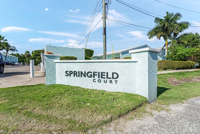 SPRINGFIELD COURTS - 2 BR 2.5 BATH