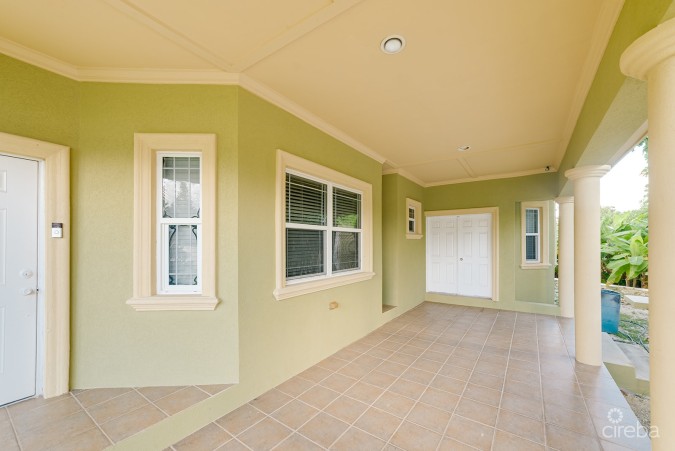 4-BEDROOM FAMILY GEM IN SAVANNAH MEADOWS  W/RENTAL UNIT