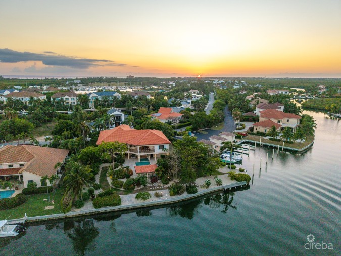 THE DOCK HOUSE | A VISTA DEL MAR & YACHT CLUB SIGNATURE RESIDENCE