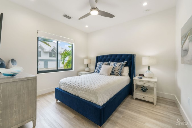 SEAHAVEN PROSPECT WATERFRONT 4 BED DUPLEX