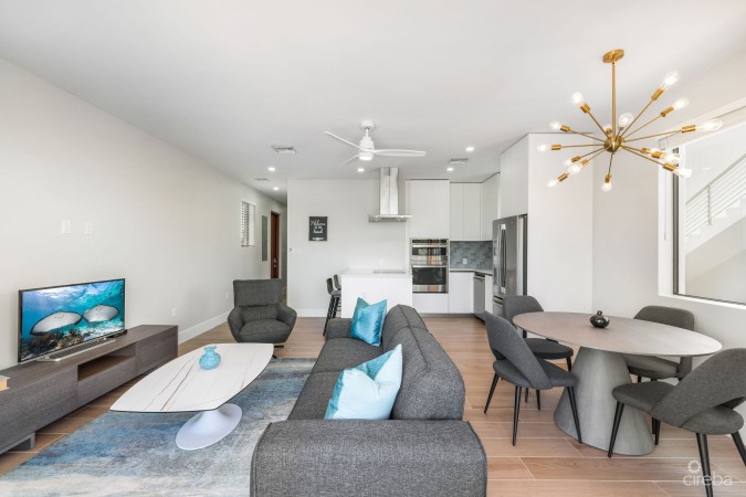 SILVER REEF RESIDENCES UNIT 4