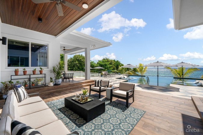 SPOTTS BEACH COTTAGE