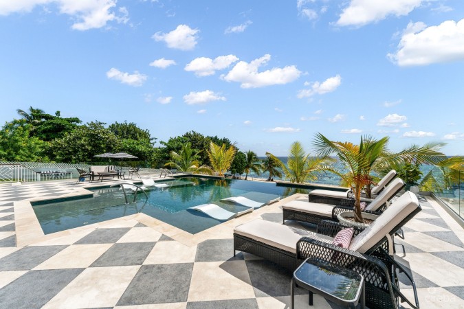 SPOTTS BEACH COTTAGE