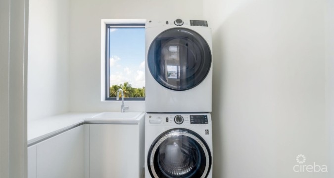 PARAISO RESIDENCES #7 - PRE-CONSTRUCTION