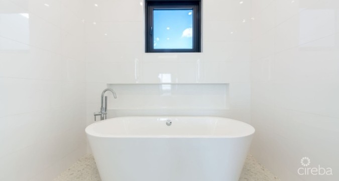 PARAISO RESIDENCES #10 - PRE-CONSTRUCTION