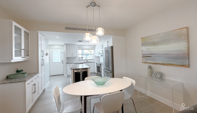 TAMARIND BAY CONDO SEVEN MILE BEACH