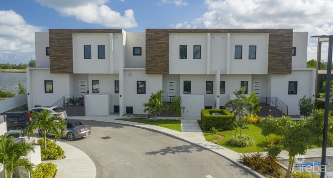 PARAISO RESIDENCES #8 - PRE-CONSTRUCTION