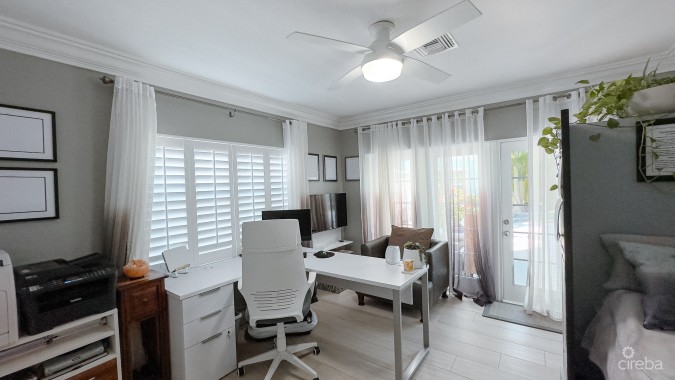 SOUTH SOUND 4 BED HOME -SUNRISE