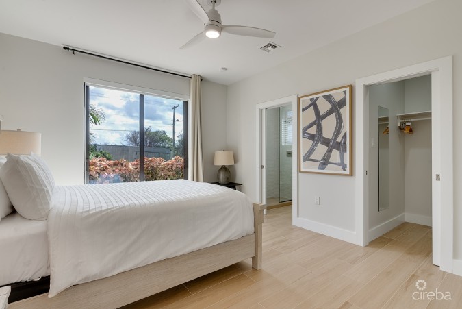 SILVER REEF RESIDENCES UNIT 1