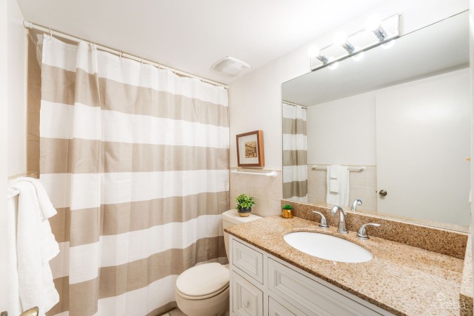 PLANTATION VILLAGE BEACH RESORT 2-BEDROOM POOL VIEW