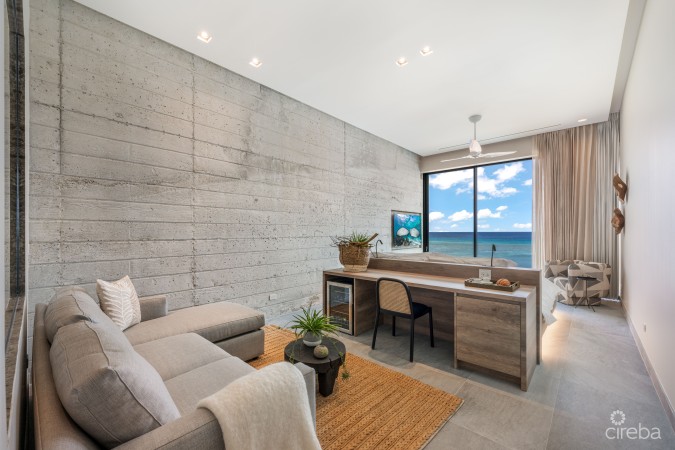 BELLA ROCCA, EAST END LUXURY VILLA